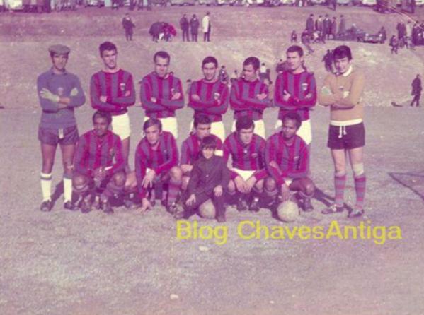 Equipa do Desportivo de Chaves na época 1968/1969