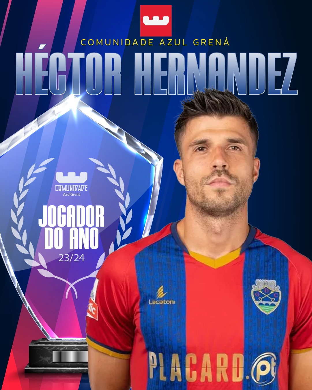 Héctor Hernández recebe prémio de jogador do ano