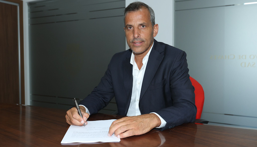 Marco Alves, ex-adjunto de Campelos, assinou contrato por uma época