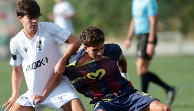 Juniores do Chaves perdem por 2-0 com o Vitória SC