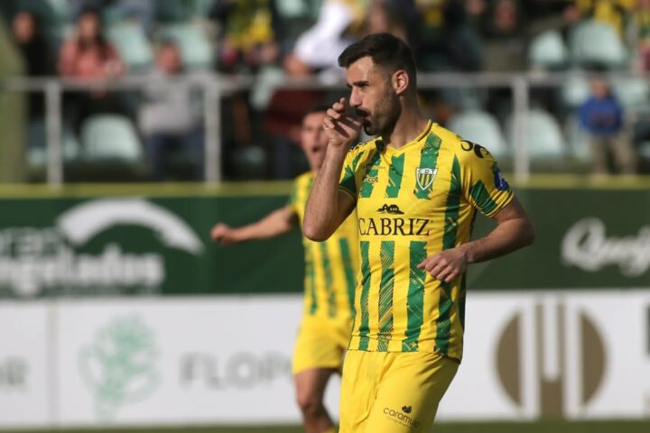 Antevisão Chaves x Tondela (J15): Regressar às vitórias para aproximar