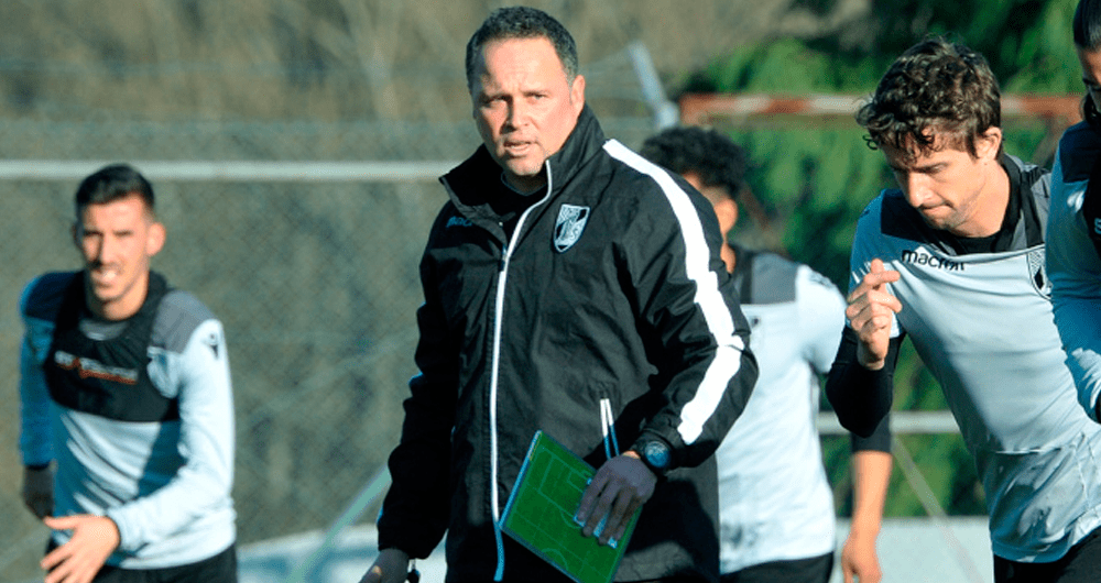 Quem será o próximo treinador do Chaves?