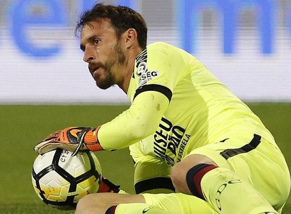 SL Benfica 4-0 GD Chaves: Pesada derrota complica contas pela permanência