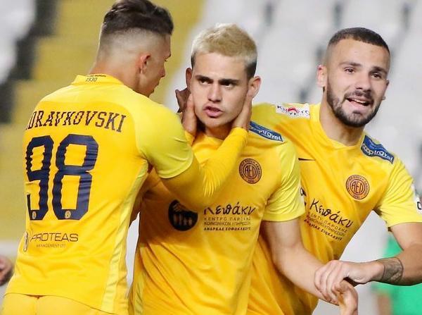 Cinco jogadores espanhóis para reforçar o GD Chaves