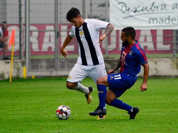 Nacional 3-0 GD Chaves: Descalabro a abrir a época