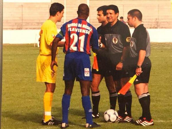 Kasongo Kabwe: O «tanque» congolês