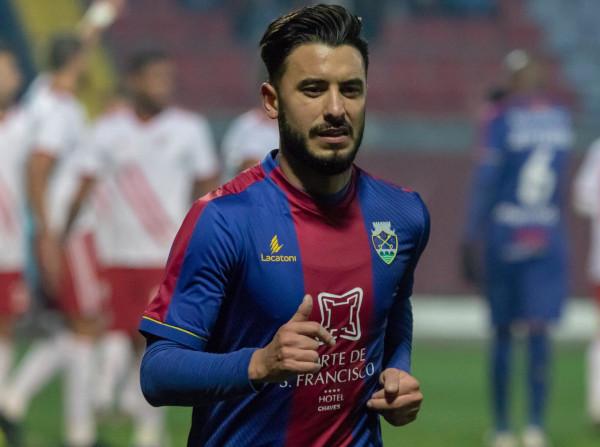 OFICIAL: Raphael Guzzo, o filho regressa a casa