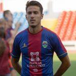 João Teixeira com a camisola do GD Chaves