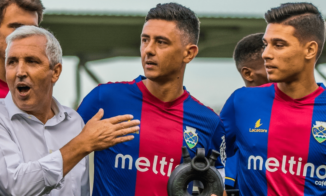 O que é feito do... Onze do GD Chaves campeão nacional da II Divisão B