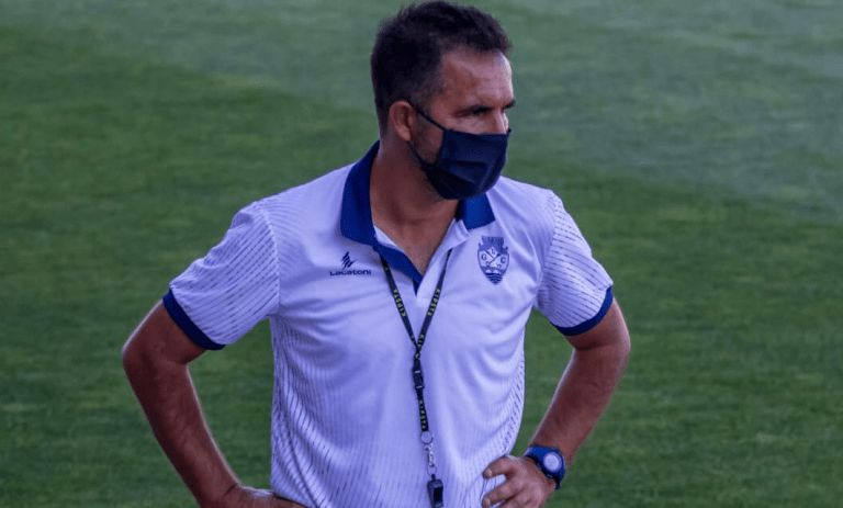 carlos pinto mascara