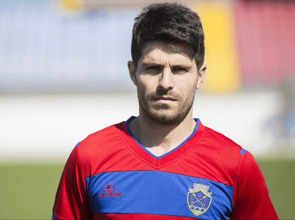 Cinco jogadores que brilharam no GD Chaves e CD Feirense