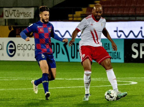 GD Chaves 0-0 UD Vilafranquense: Pólvora seca flaviense dita nulo