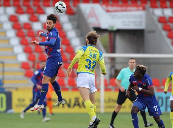 GD Chaves 2-1 FC Arouca: "Bis" de Luís Rocha no regresso às vitórias