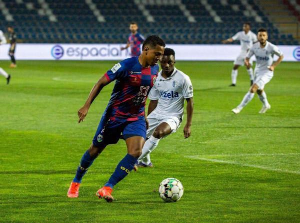GD Chaves 2-2 FC Vizela: Raça flaviense recompensada com um ponto