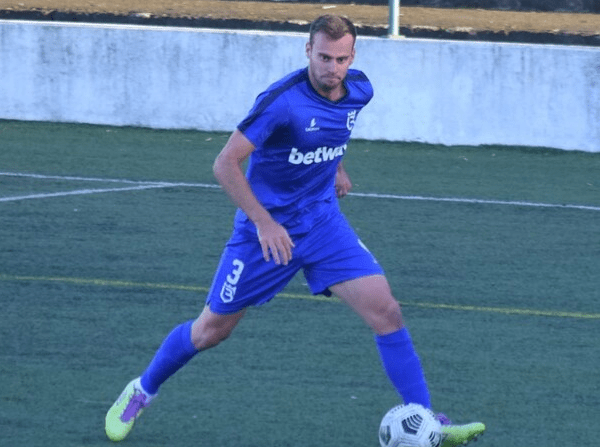 Um onze de jogadores disponíveis que dariam jeito ao GD Chaves
