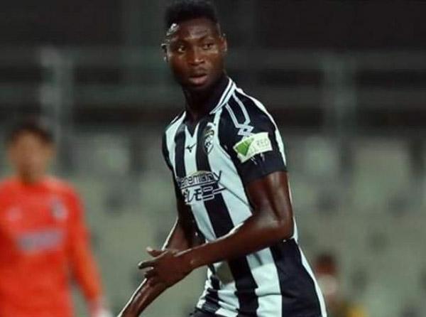 Um onze de jogadores disponíveis que dariam jeito ao GD Chaves