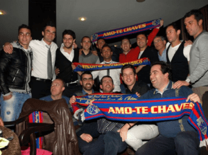 Plantel do GD Chaves num jantar com os adeptos