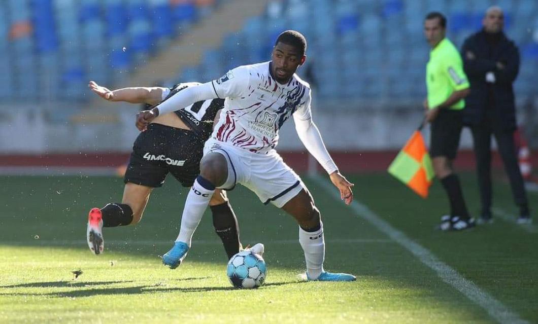 Alexsandro interessa ao Vitória SC
