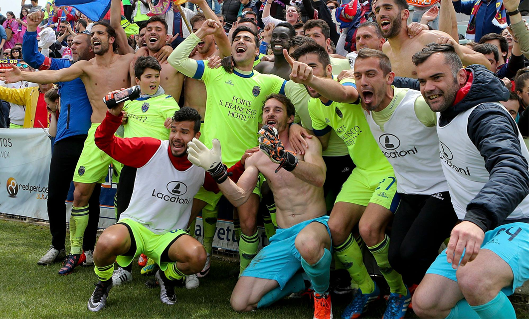 chaves subida primeira liga 2015 2016