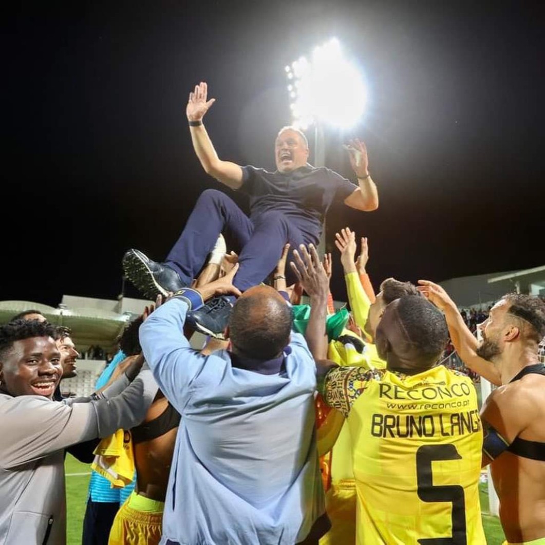 Dois anos de sucesso com Vítor Campelos