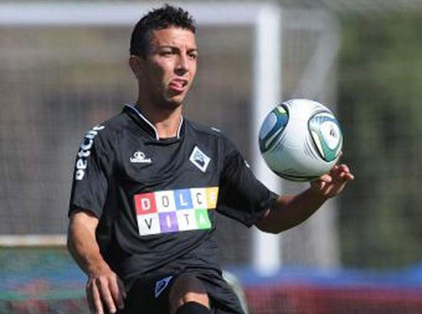 Cinco jogadores com passagem-relâmpago por Chaves