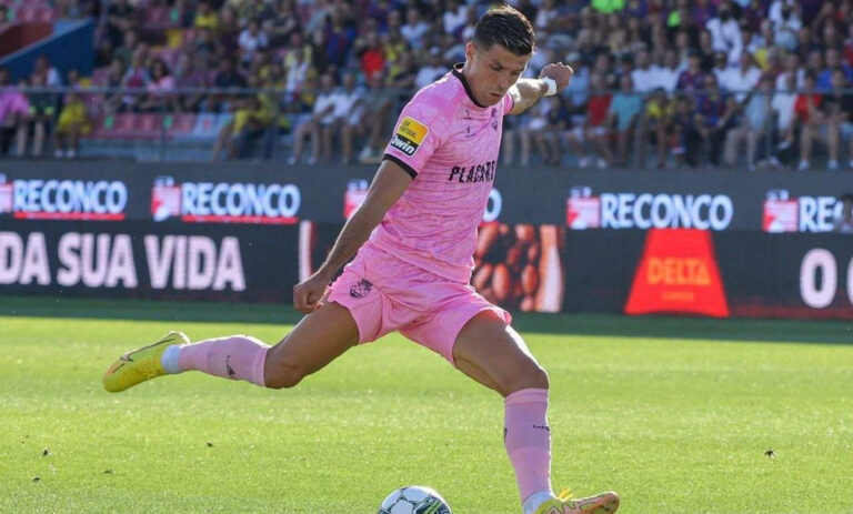Héctor Hernández