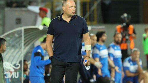 Vítor Campelos frente ao Estoril