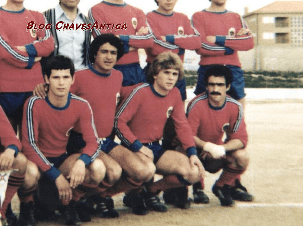 Quim Sanches com a camisola do Desportivo de Chaves