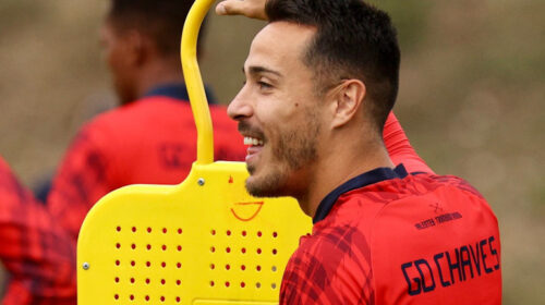 João Teixeira orgulhoso por ser capitão do GD Chaves