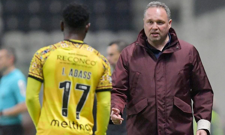 Vítor Campelos antevê o jogo com o Vitória SC