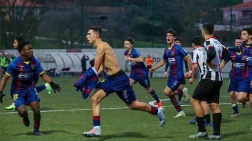 Juniores empataram 1-1 com o Varzim