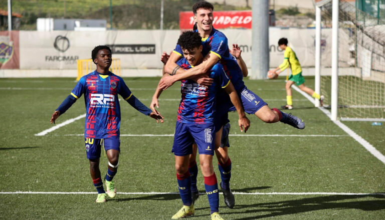 Chaves juniores