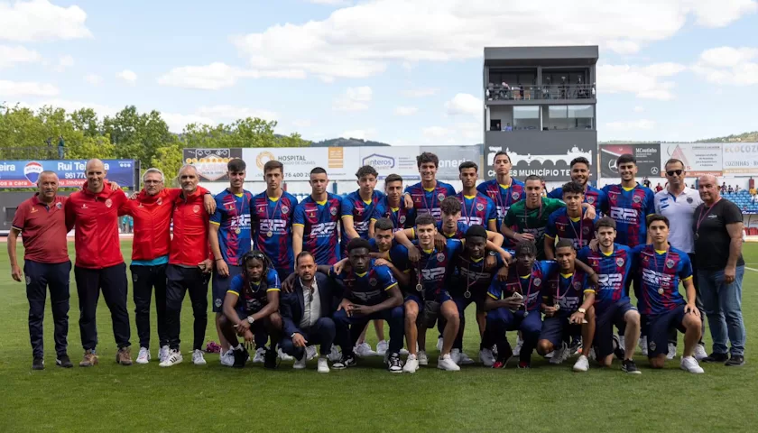 Chaves juniores