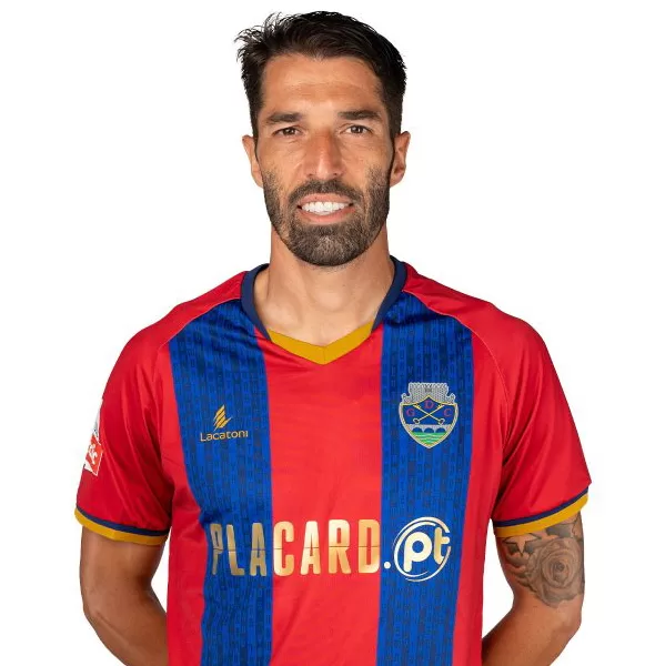 Quem deve sair ou ficar no GD Chaves para 2024/2025