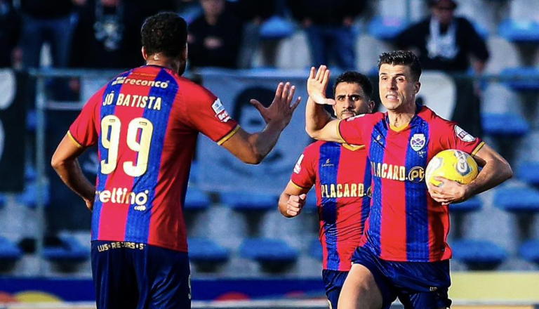 GD Chaves 1-1 SC Farense: Um ponto pela coragem