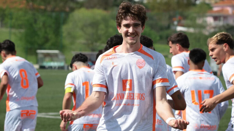 GD Chaves Oliveirense juniores ian campbell