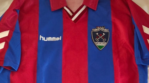 GDChavesHomeFootballShirt1992-1993_XL_HummelCamisola_3